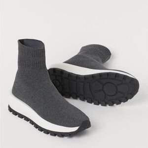 Socks sneakers